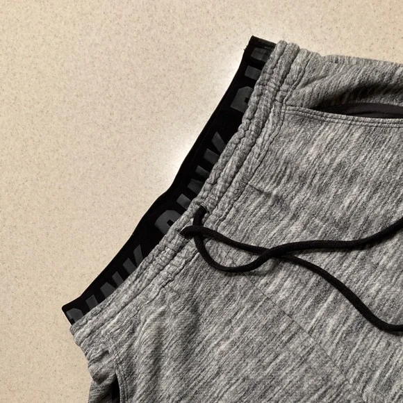 PINK Victoria's Secret Gray Joggers with Star Design Bling Women Size S - Picture 13 of 14